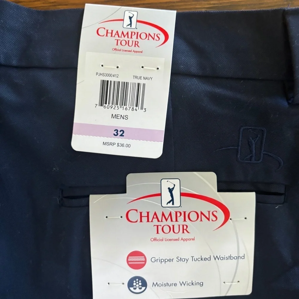 NWT Champions Tour Men’s Golf Shorts – Size 32 (True Navy)